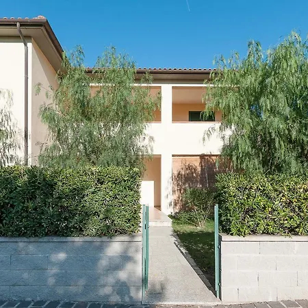 Salice Lägenhet Marina di Campo
